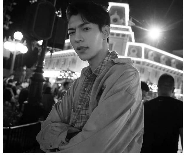 oner|陷入解约风波2年，《偶练》选手卜凡又被退学：一把好牌打得稀烂