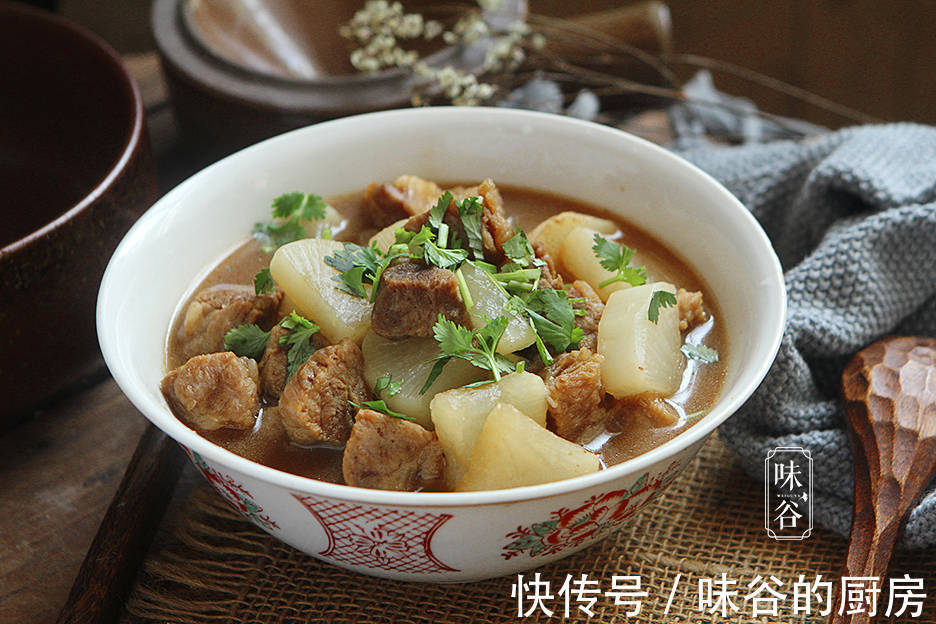 紫甘蓝|明日霜降,再忙也要多吃9种食物,鲜嫩营养丰富,为入冬做好准备