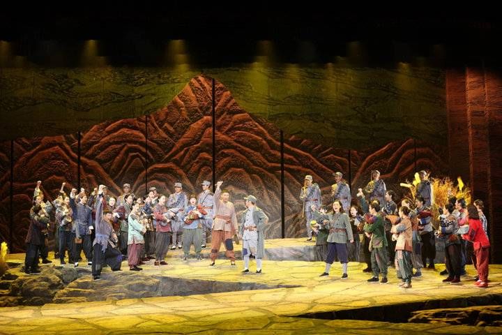 话剧|话剧《乳娘》今晚上演！海量剧照先睹为快