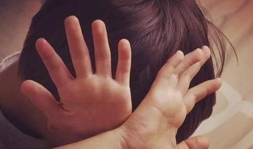 秘密|“妈妈,告诉你个秘密”,宝妈听完一身冷汗,带着儿子赶往医院