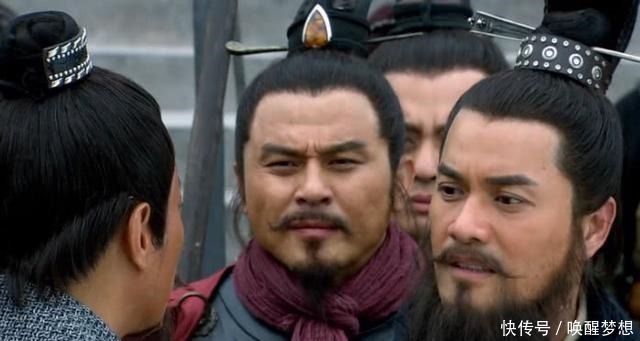 梁山|《水浒传》里杨雄、石秀因何差点被晁盖斩了只有此人看明白了！