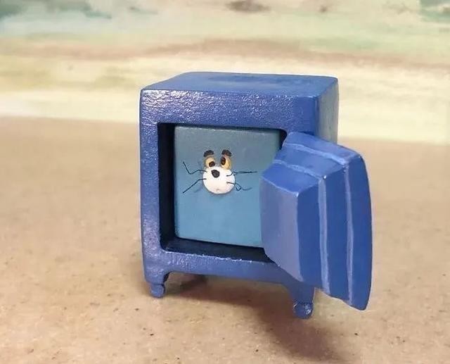 杰瑞|雕塑家还原猫和老鼠场景,看到这些作品,网友:童年又回来了