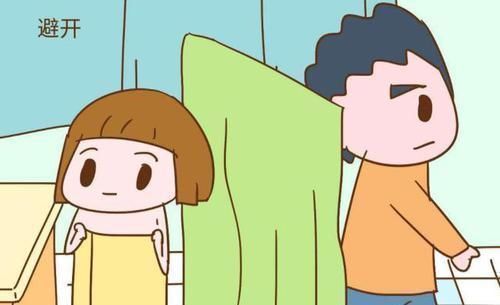 超市|5岁女童光着身子逛超市,宝妈却不以为然,家长别让无知伤了孩子