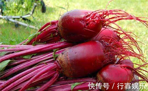 皮薄多汁|适合女性吃的4种食物,美容养颜、滋润肌肤,早吃早健康!