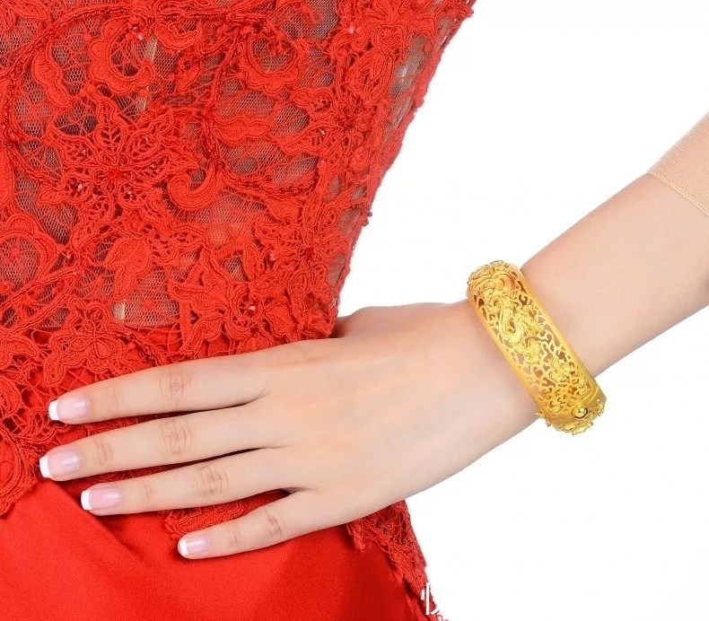 龙凤镯 黄金手镯款式大全，有哪些适合年轻女孩？