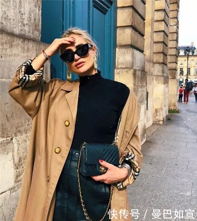 “卫衣”大势已去,今冬开始流行“赫本风”毛衣,简约百搭又高级