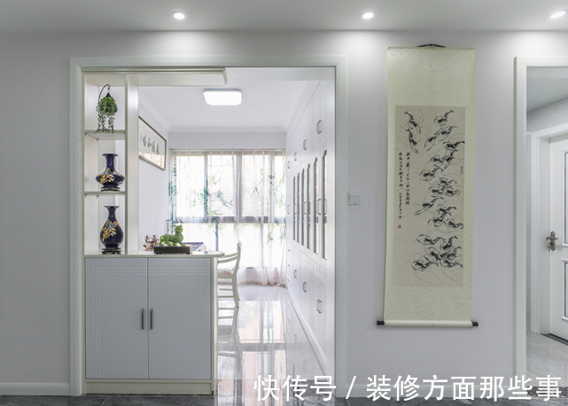 卫生间|100平简约二居室，通透大气华丽高柜，展现主人的内涵和品位