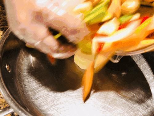 鸡翅煲|罗定超便宜的“蟹煲”霸主，还有.......