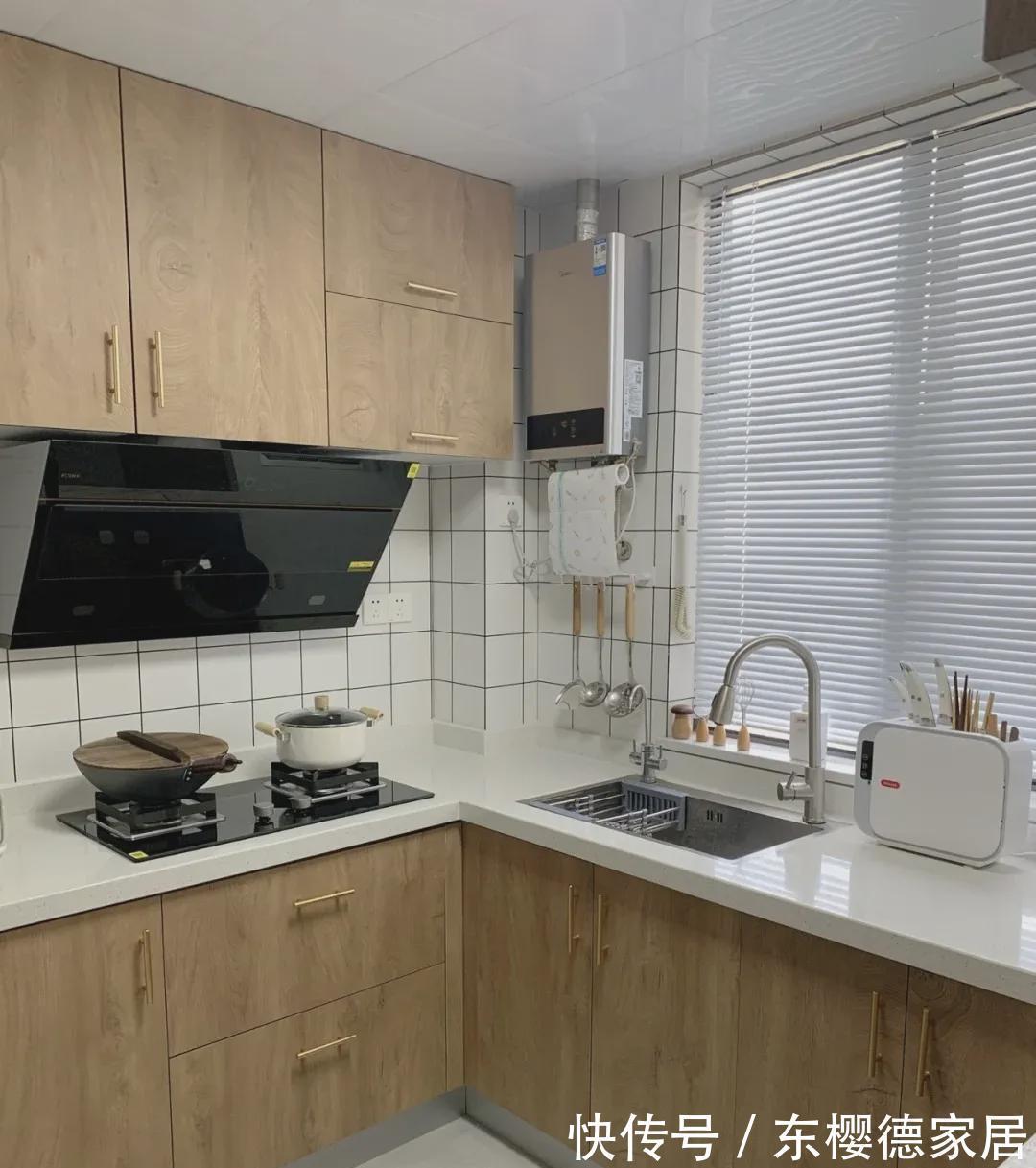 乳胶漆|102平温馨家,坚持“素墙”主义,实用性满分,果然越简单越耐看