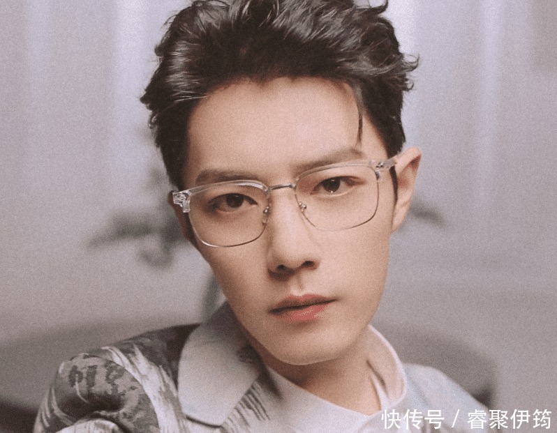 大框眼镜好还是小框好