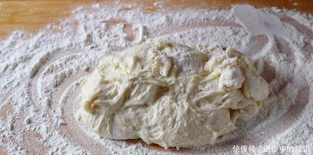 老公最馋的麻酱烧饼,今天又做了一锅,外酥里软、层层酱香,真馋