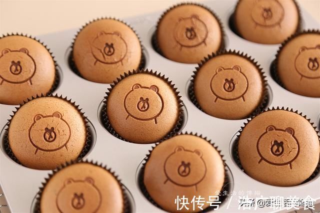 可可杯子蛋糕的做法,不裂不塌,注意这几点,小白也一次成功