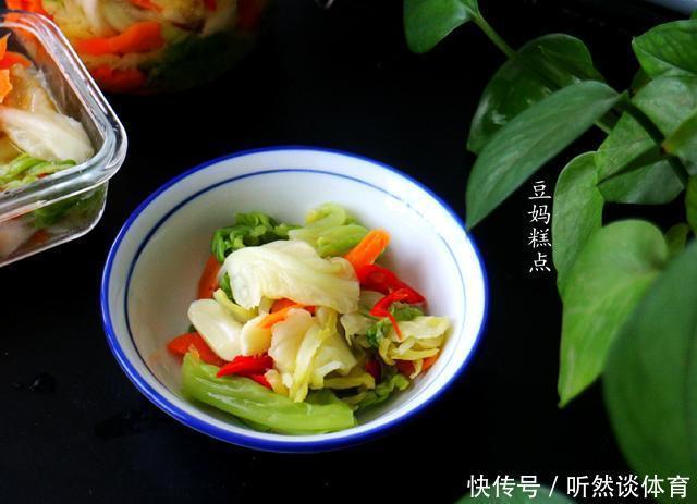 开胃泡菜的做法,泡一夜就能吃,方法简单,口感脆爽吃饭香