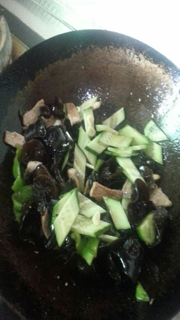 隔夜|这菜千万不能隔夜吃,吃了相当于吃慢性毒药,许多人还不知道