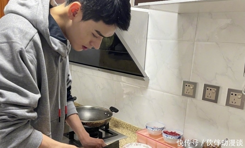 龚俊周|《中餐厅5》嘉宾被曝出!6人都是“大人物”,龚俊周也有望再合体