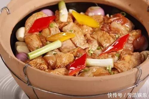  年夜饭菜谱：花椒双脆，豌豆尖煎蛋汤，醋香砂锅鸡，豆腐鸡蛋