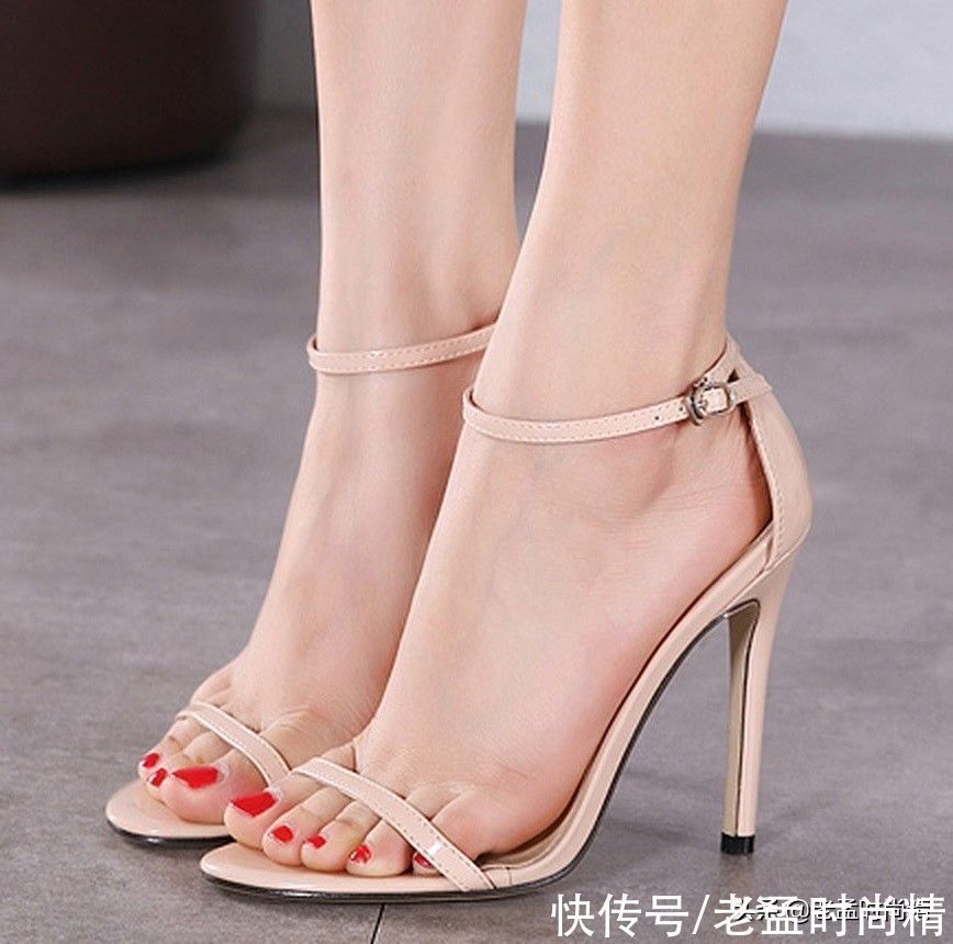 一字扣|哇塞!原来这才是今年最流行的高跟鞋,款款优雅大方,气质显瘦
