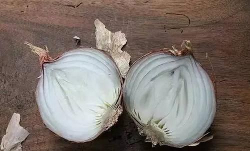 碱性食物|高血压最怕过冬,多吃6种食物,清血管垃圾,血压才会稳稳降