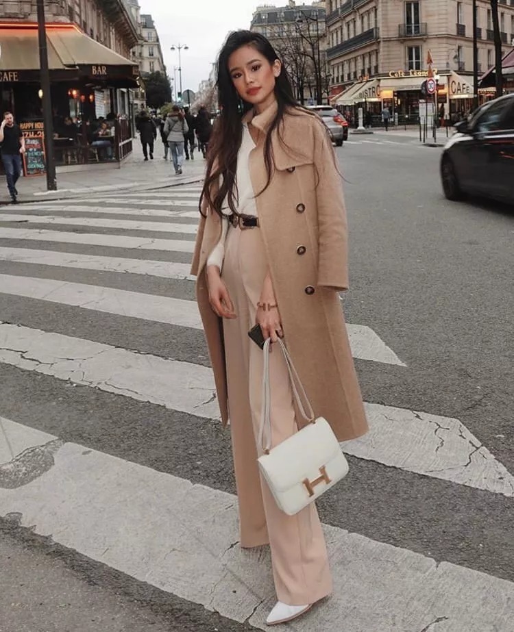 搭配|秋冬穿衣搭配:今冬外套、裤子、卫衣流行 “ 穿大不穿小 ”!让你慵懒又时髦!