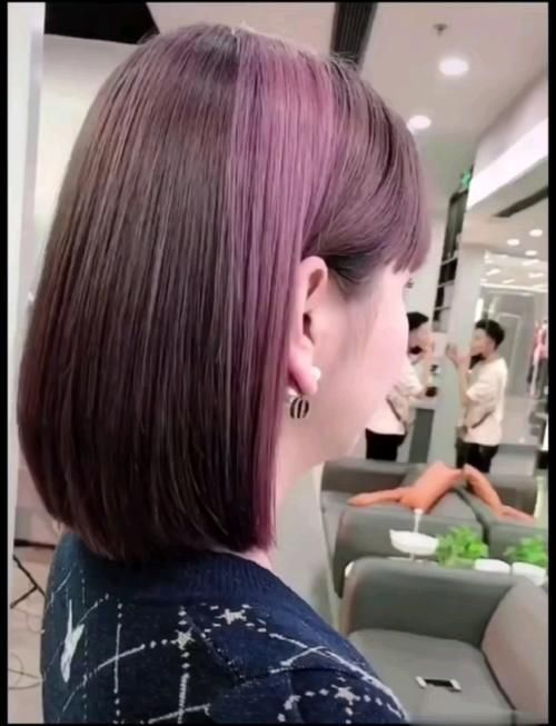 发带染|“挂耳染”过时了，最近流行的是“发带染”，时髦洋气又显脸小！