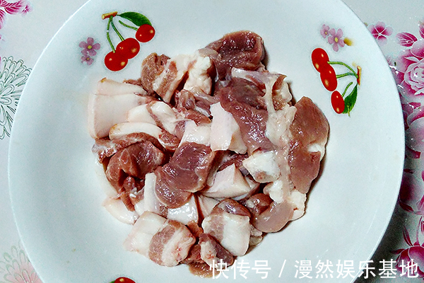 痛风|“嘌呤大户”被发现,含量是猪肉20倍,医生提醒:为了健康请少吃