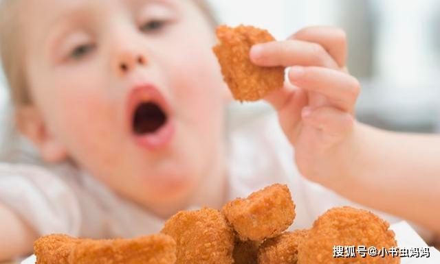 智力|聪明宝宝远离“垃圾食品”，常吃这4类益智食物，孩子健康又聪明