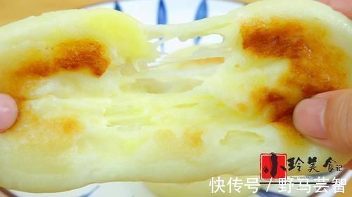 面粉|土豆不要炒着吃了，教你老吃法，不用水不加面粉，香甜软糯还拉丝
