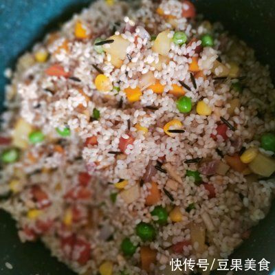 味达美|口感轻盈最适合神仙小姐姐的松茸火腿焖米饭