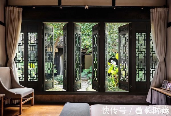 风格|新中式风格怎样避免庸俗?搭配中式花窗,分分钟刷爆朋友圈!