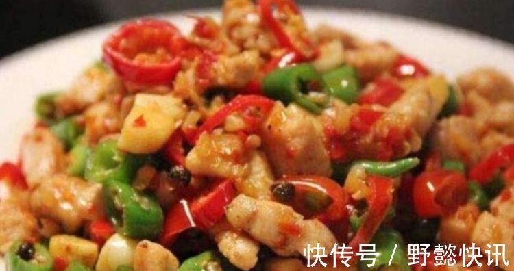 炒豆沙|美食推荐辣炒鸡胸肉，粉蒸排骨，花椒鸡丁，青椒回锅肉的做法