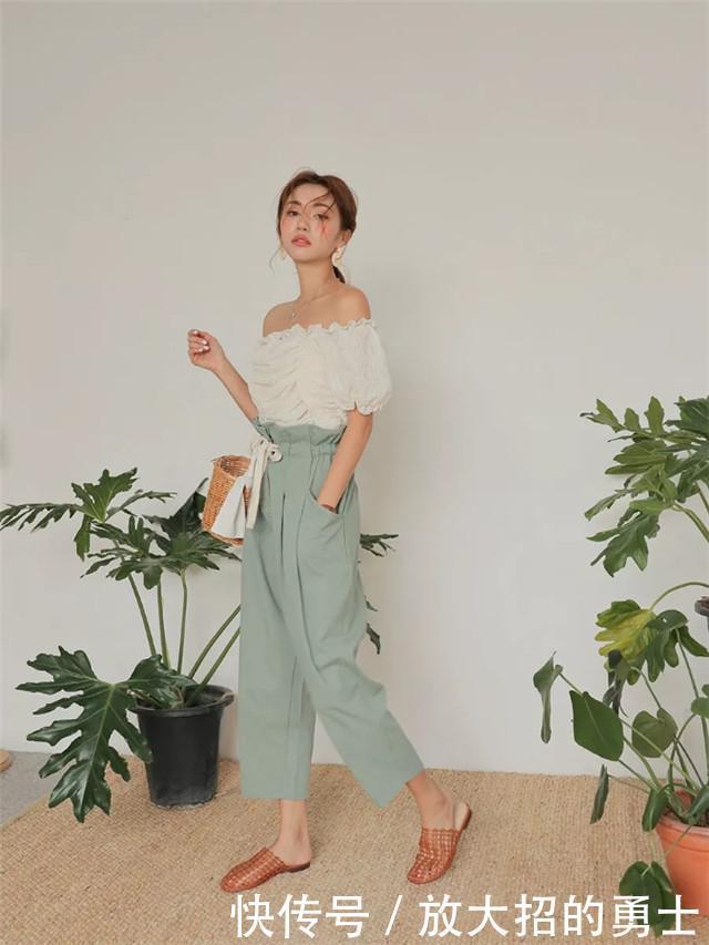 “小白鞋”已经过时了!今年流行的是“花甲鞋”,时髦显高又耐脏