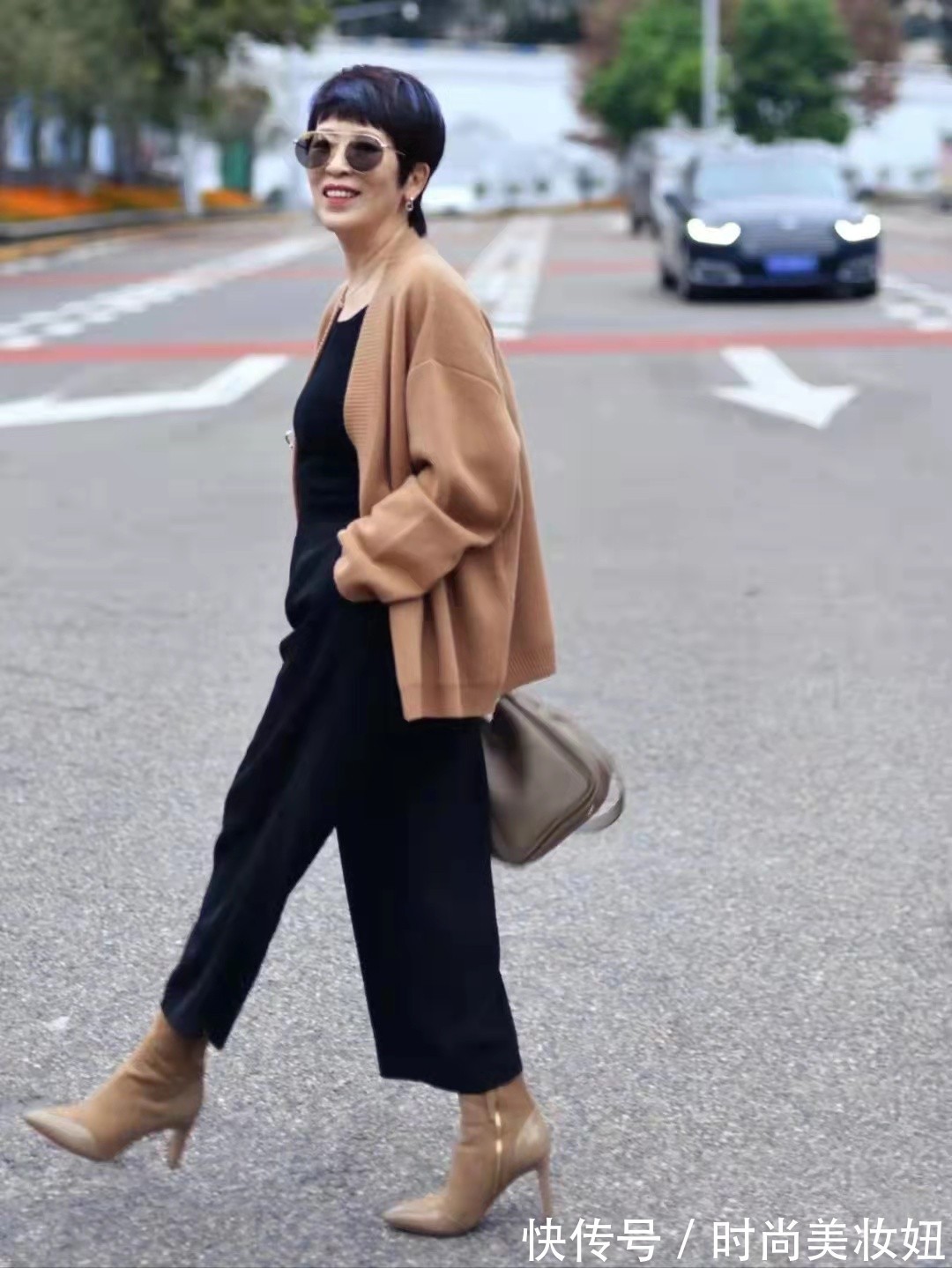 减龄|都60岁的人了还这么会穿,每一套都减龄洋气,奶奶们该学一学