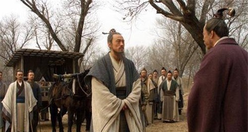 半路上|公主远嫁,大臣在半路上换上了自己的女儿,将公主另嫁他国当小妾