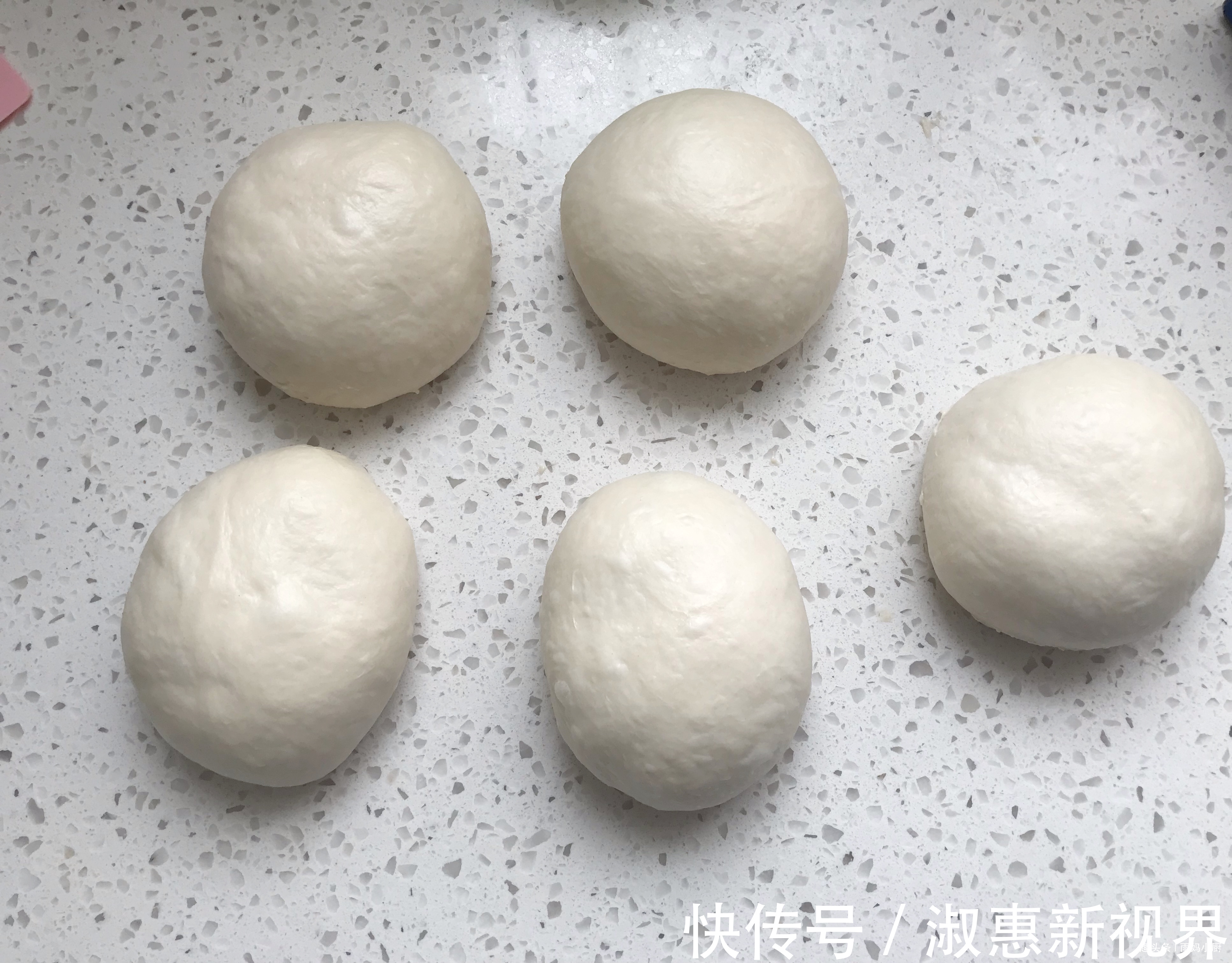 包子|面粉别再蒸馒头了做成它,细腻柔软又拉丝,比馒头筋道比包子香