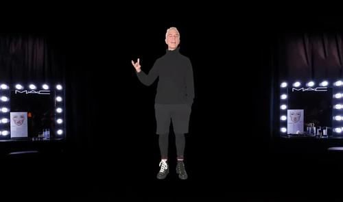 时装周后台的秘密：模特的高级感都是“妆”出来的？