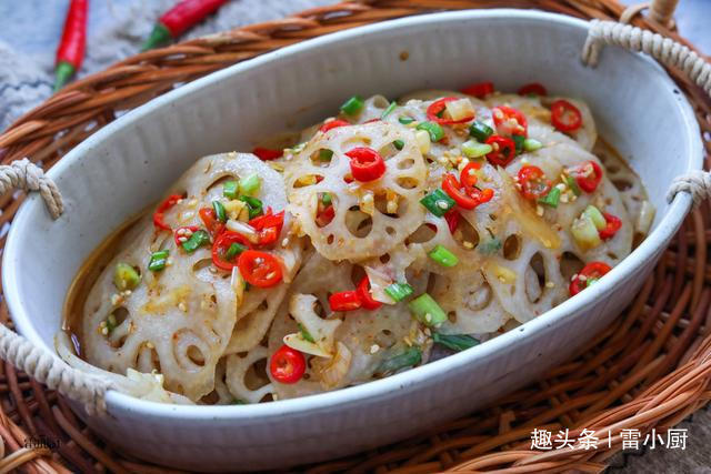 特别|莲藕焯水就发黑,教你1个小技巧,莲藕又白净又爽脆,特别好吃