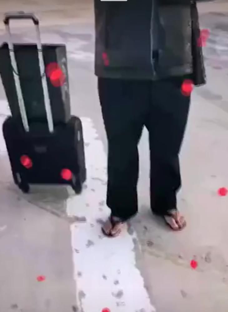 “南方人穿拖鞋到东北旅游?!”哈哈哈哈哈哈哈哈哈