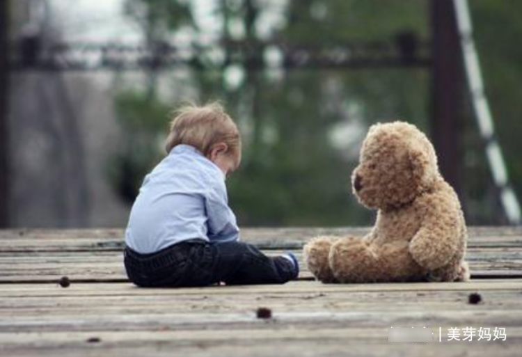 孩子|长大后容易自卑的孩子,大多有以下4种父母,毁了孩子还不自知