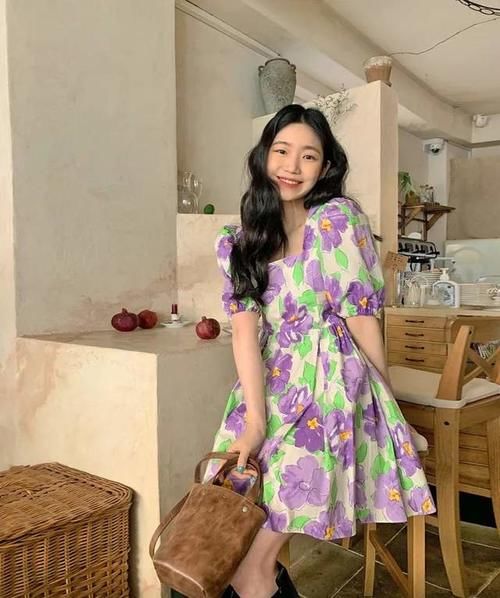 韩国姐姐这么会穿，原来运用了色彩tips，认真学起来你也能美出彩