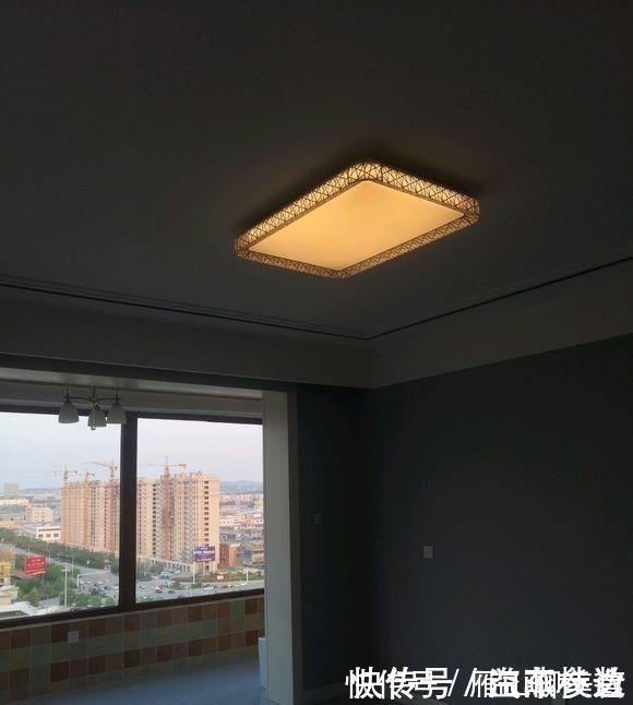 心头好|简单装修的新房,打扫干净就很漂亮了,最满意电视墙和玄关,晒晒