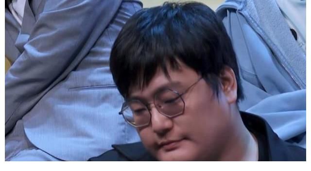 王建國|《脫口秀大會4》：李雪琴不來，王建國開場就遭淘汰？