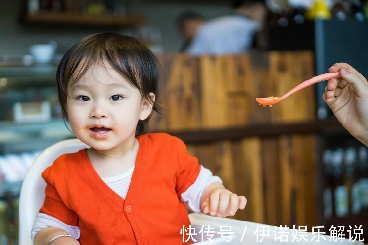 家长|每次吃饭都得“求”孩子吃,家长这样做,孩子主动找你要饭吃