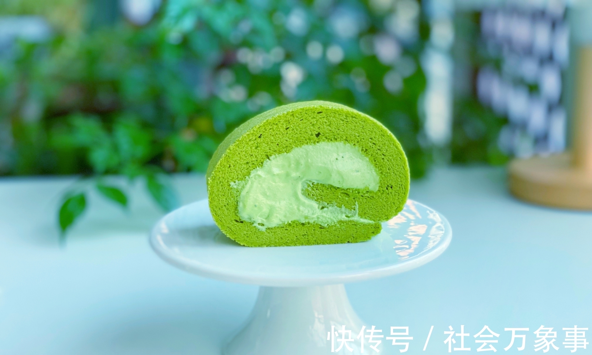 蛋白霜|蛋糕此做法太好吃了，我家一周吃五次，卷一卷细腻柔软又美味