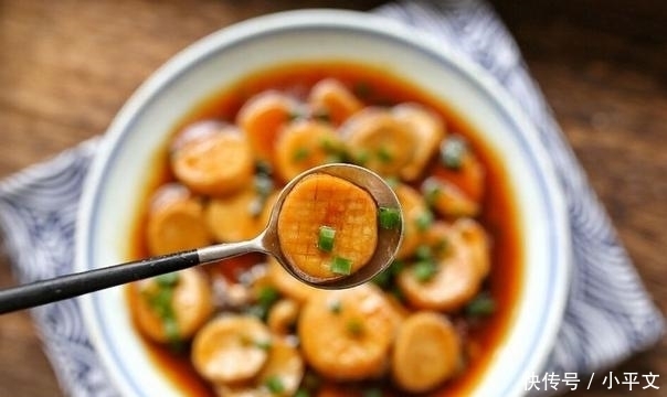 教用杏鲍菇做出鲍鱼既视感,口感外观像真鲍鱼,鲜嫩又肥美