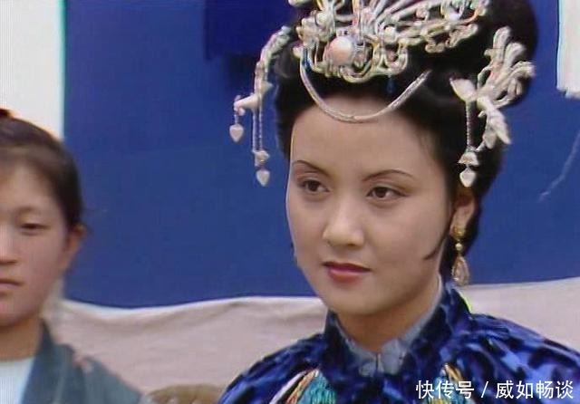 红楼梦|《红楼梦》里王熙凤新官上任三把火