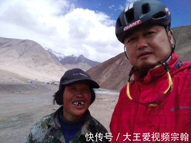 昆仑山脉!昆仑女神独守昆仑20年从女青年变乞丐,军车经过都要鸣笛致敬