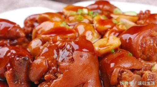 豬蹄|“天然膠原蛋白”找到了，女人50歲后要多吃，美白祛斑抗皺防衰老