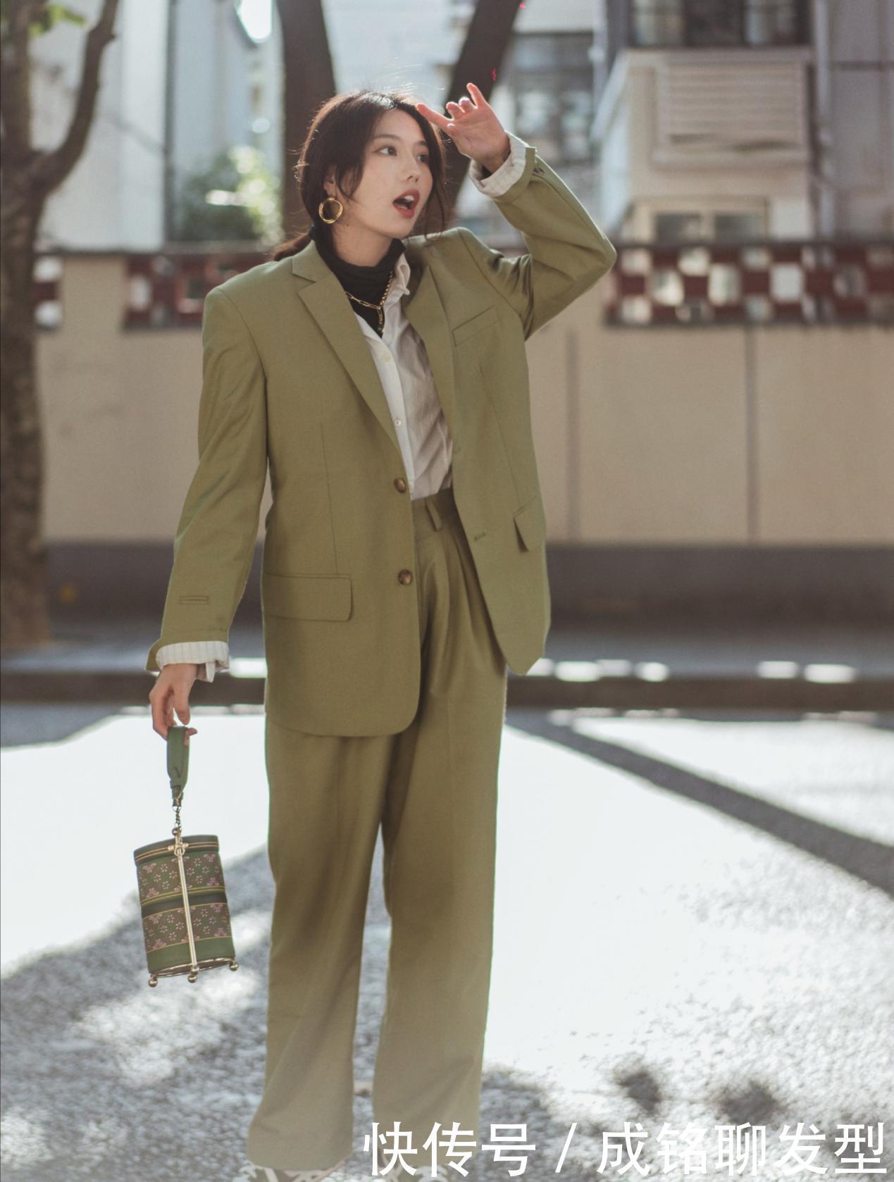 服饰叠穿大有讲究,这三种穿搭方案保暖大气,让你优雅过冬