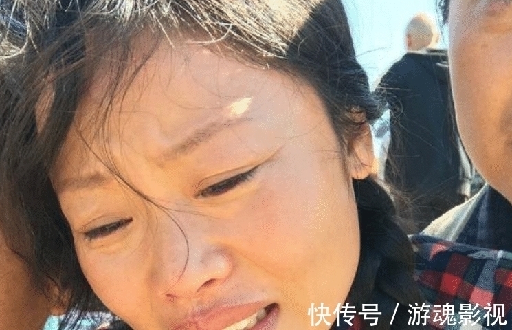 星光大道农村选手现状:朱之文捧儿媳、草帽姐炫富,阿宝穿女装