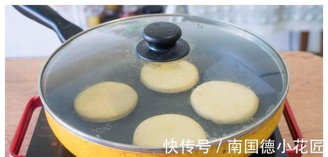 消化|南瓜饼最近火了,不加1滴水,少油少糖,软糯香甜,易消化好吸收